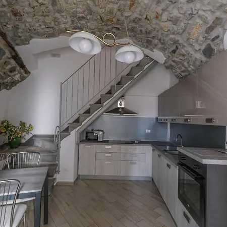 Nyaraló Casa L'isola Di Sara Monte Isola